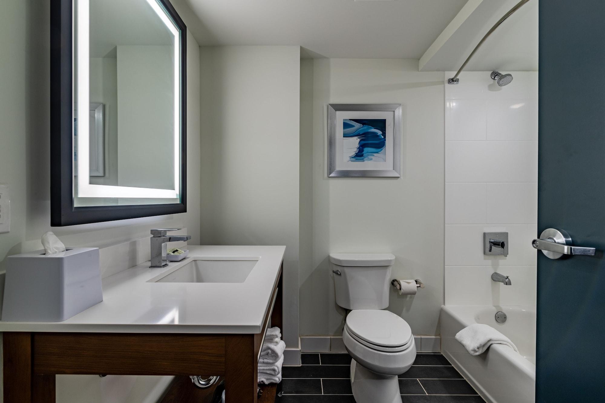 Four Points By Sheraton Брунсуик Екстериор снимка