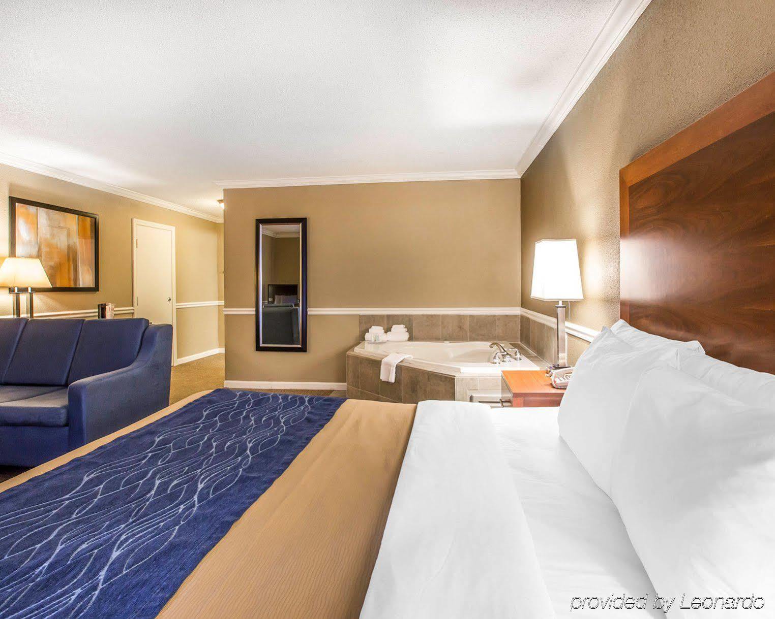 Four Points By Sheraton Брунсуик Екстериор снимка